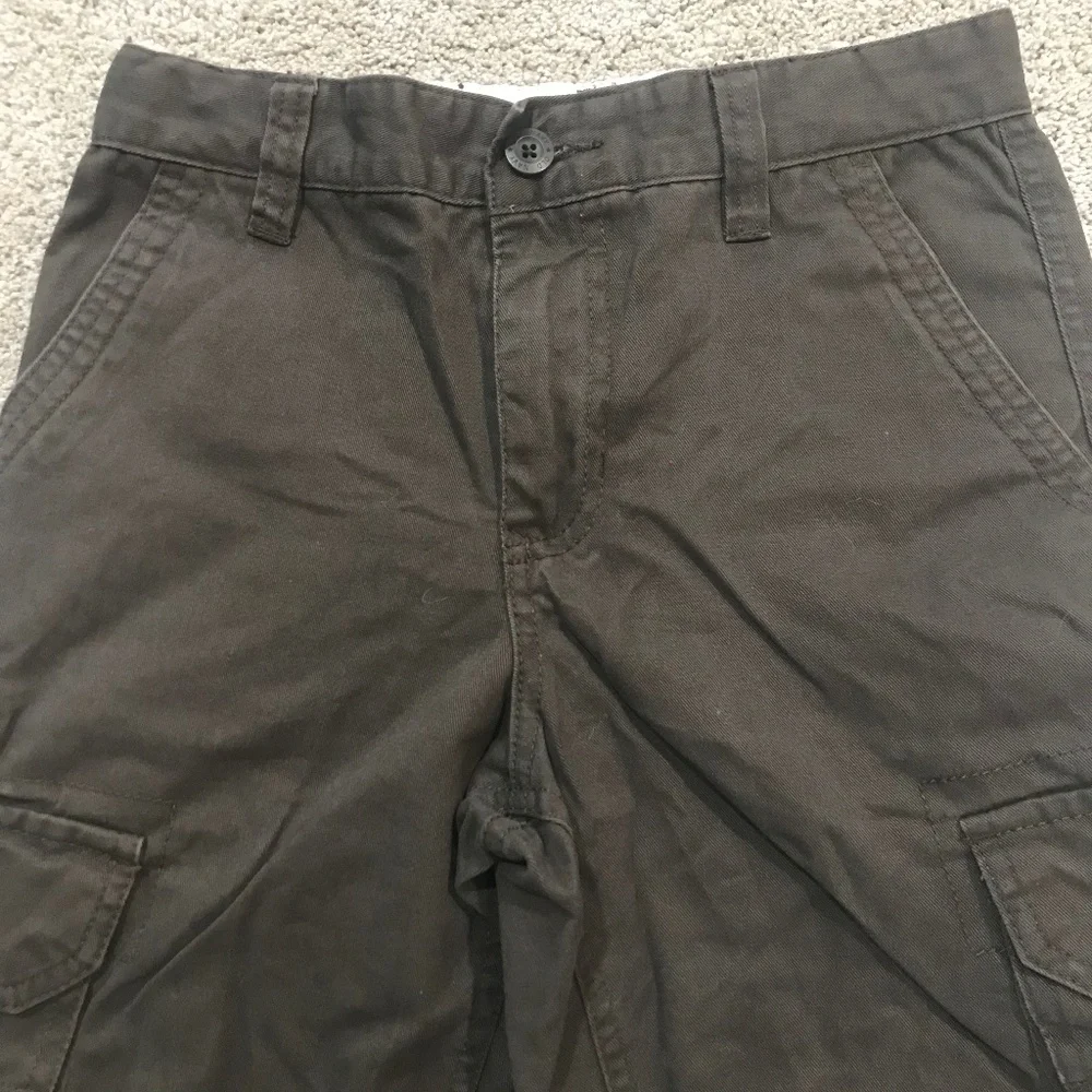 🌻EUC Cargo Shorts
